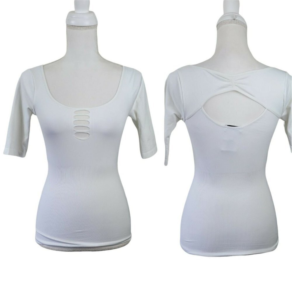 Vintage WOMEN'S Bebe Top White Spandex 1/2 Sleeve Sm Y2K Slim Fitting Feminine